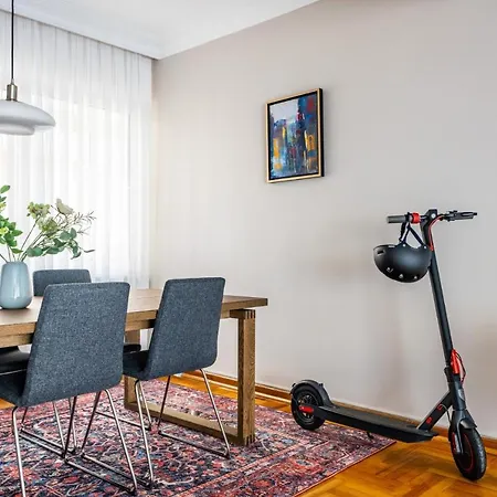 Chic Spacious Flat W Balcony 5 Min To Moda Coast *